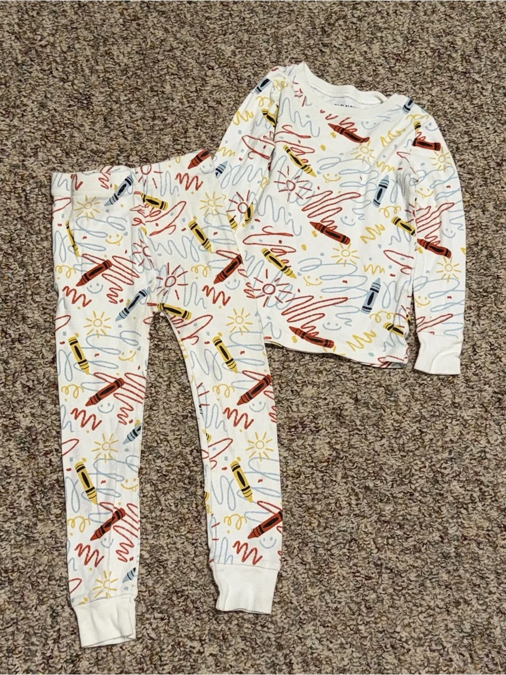 Boys girls toddler 4T pajamas 2 piece set crayon art creative sleep